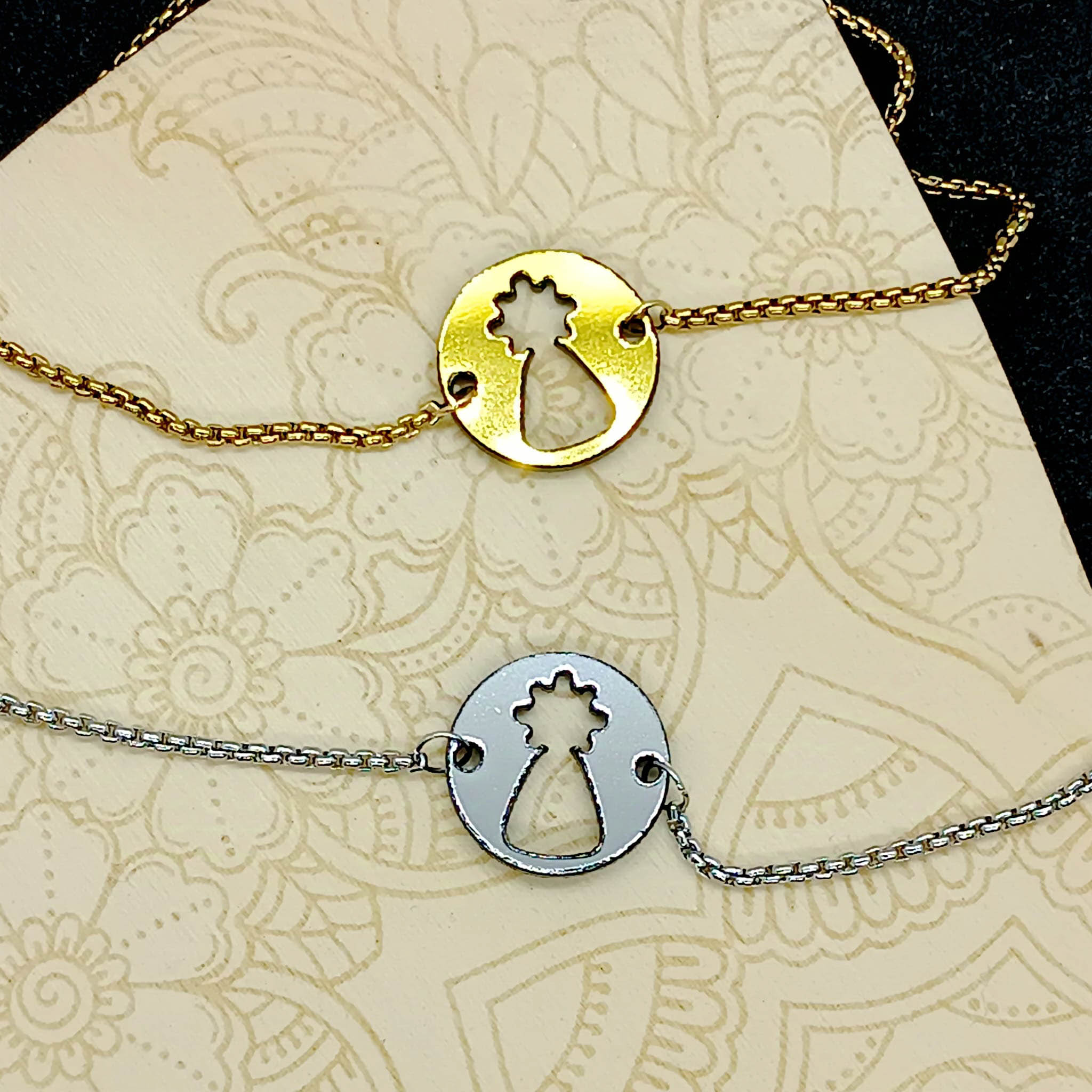 Pulseras con medalla efecto espejo