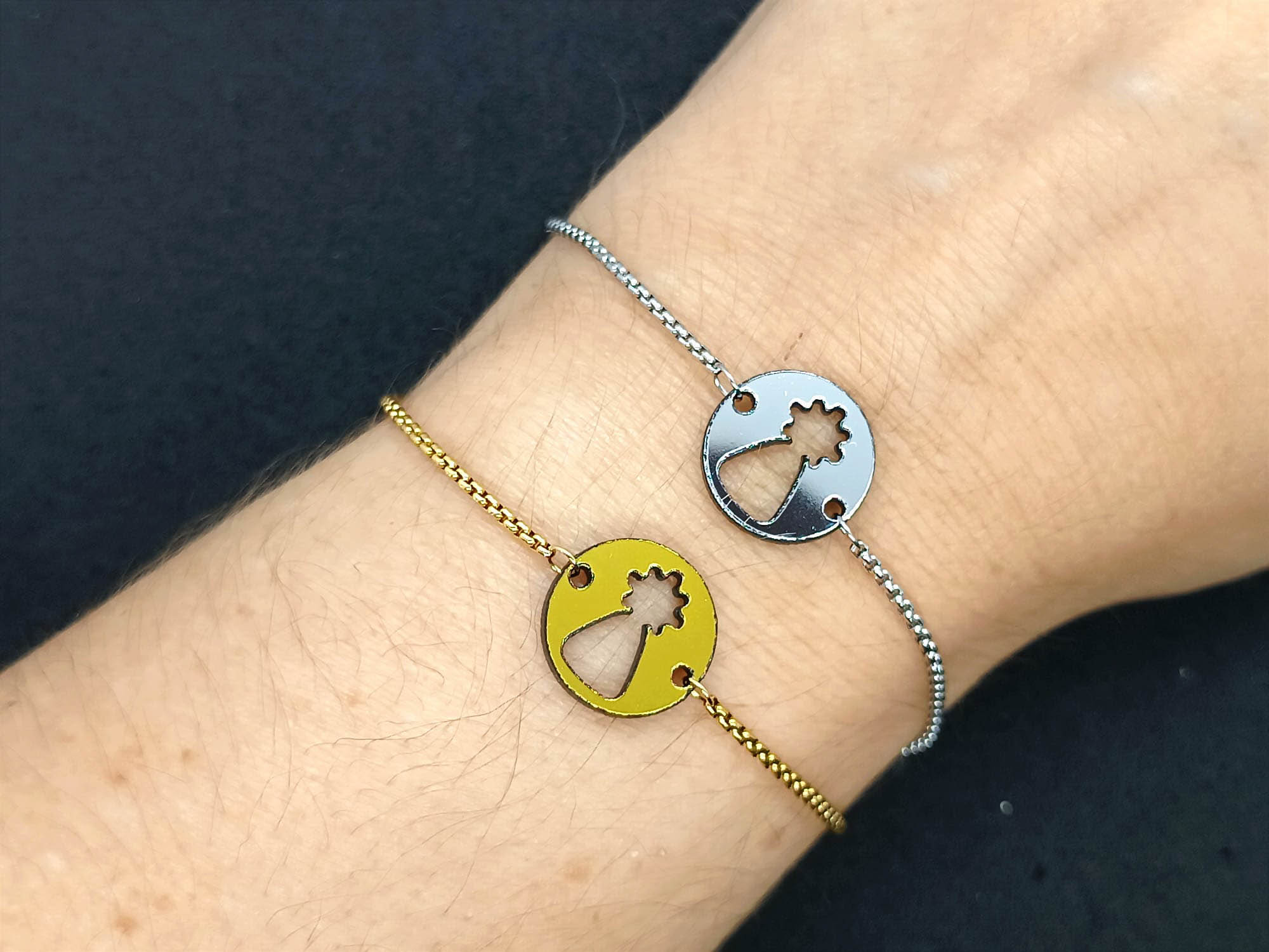 Pulseras con medalla efecto espejo