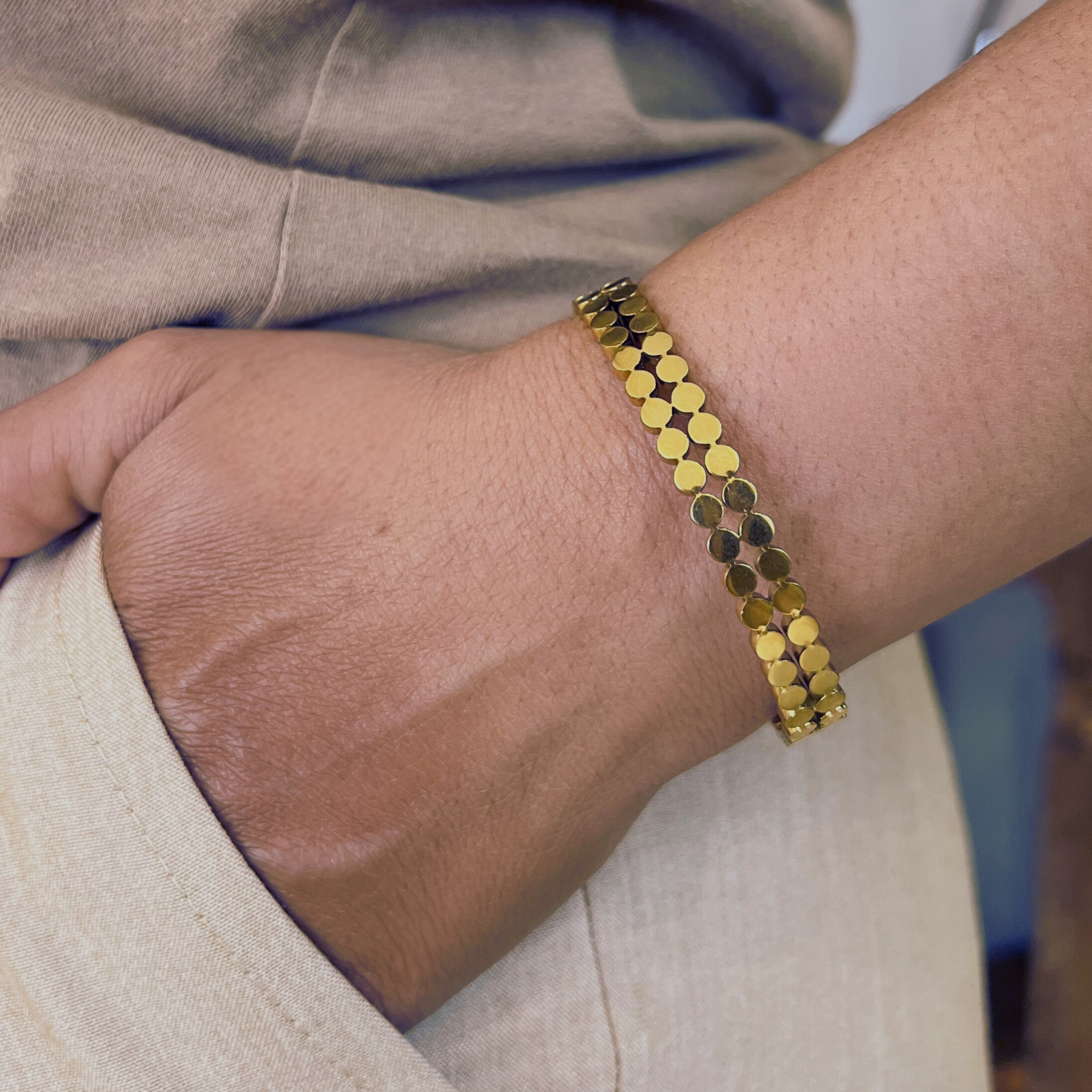 Bracelete Fileira de Bolinhas