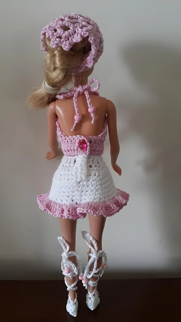 Ensemble Barbie - Sur le remblai
