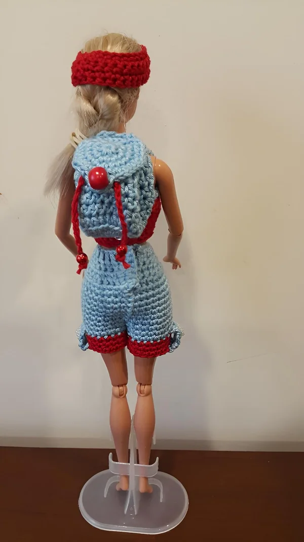 Ensemble Barbie - En promenade