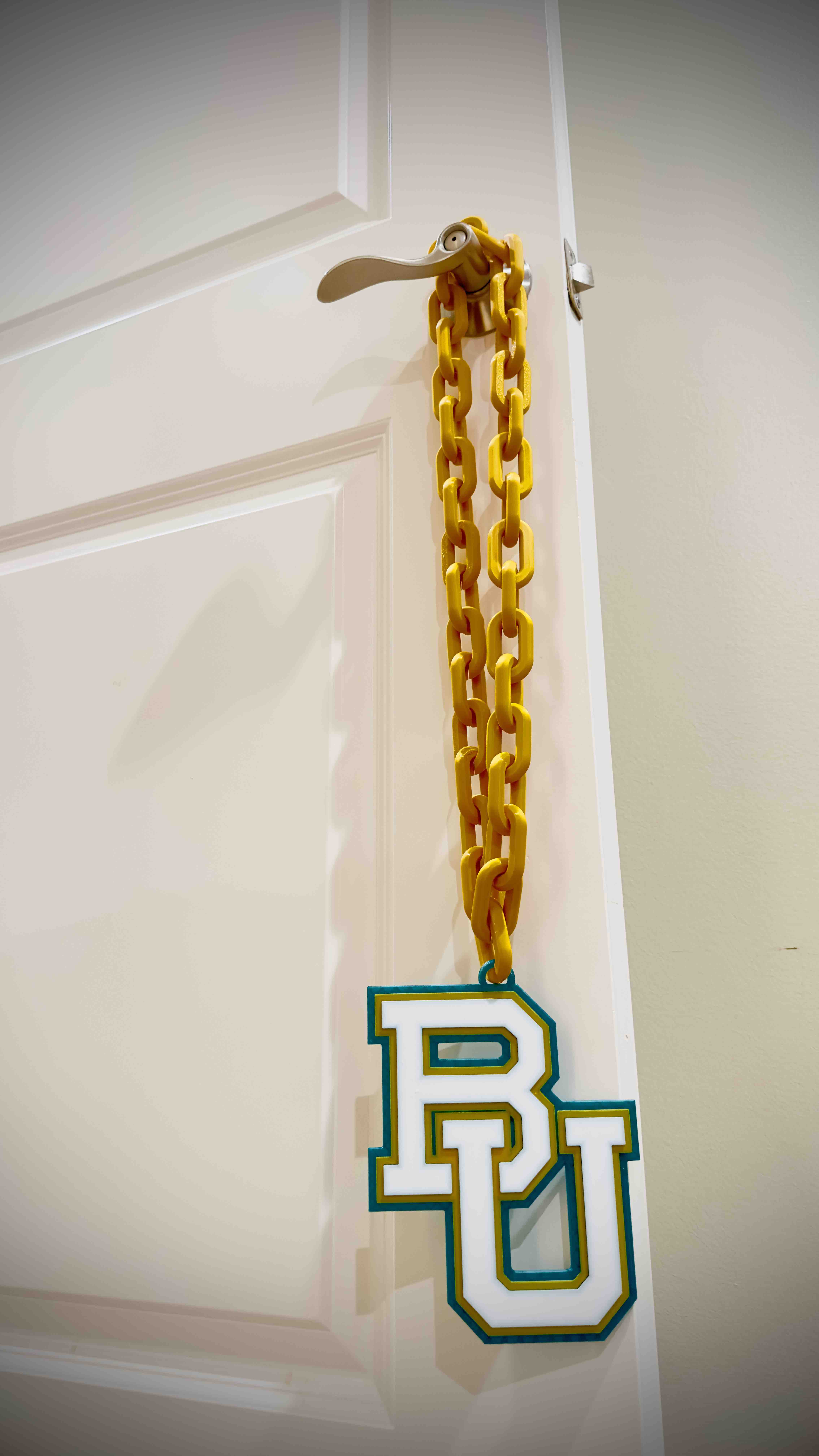 Baylor University Bear Hype Chain and Pendant Collectible