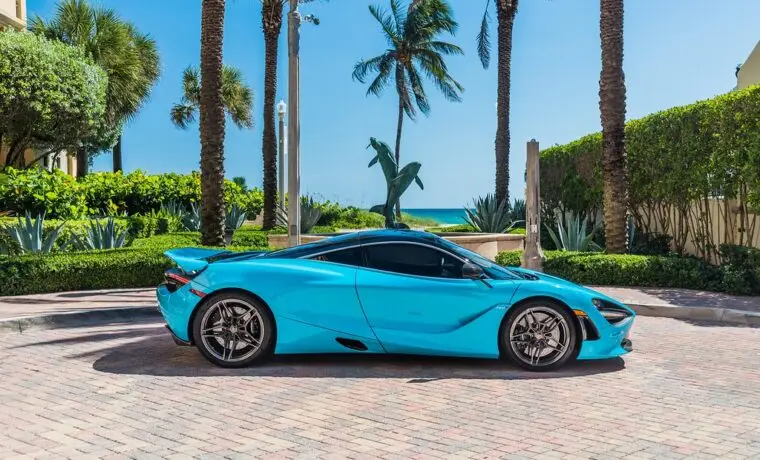 McLaren 720S — Miami Blue on Tan