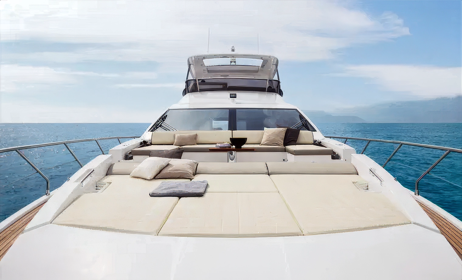 72' Azimut Stalsea - $6,000