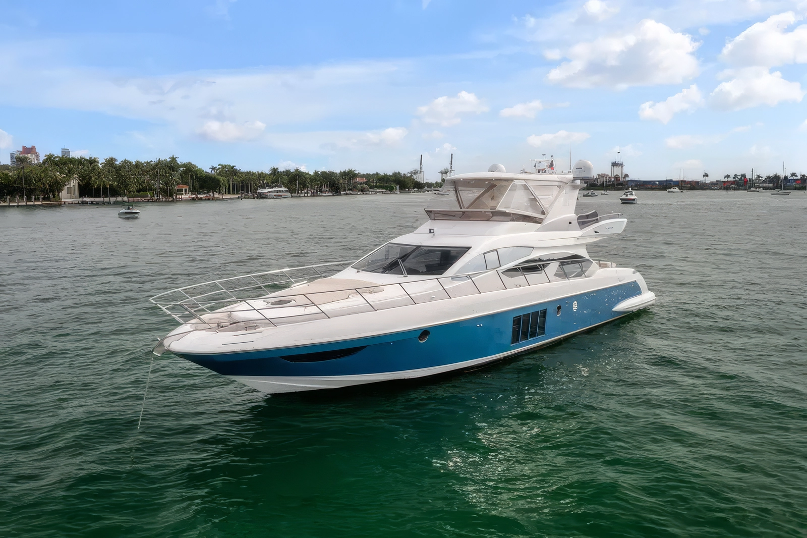 64' Azimut Deon - $4,500