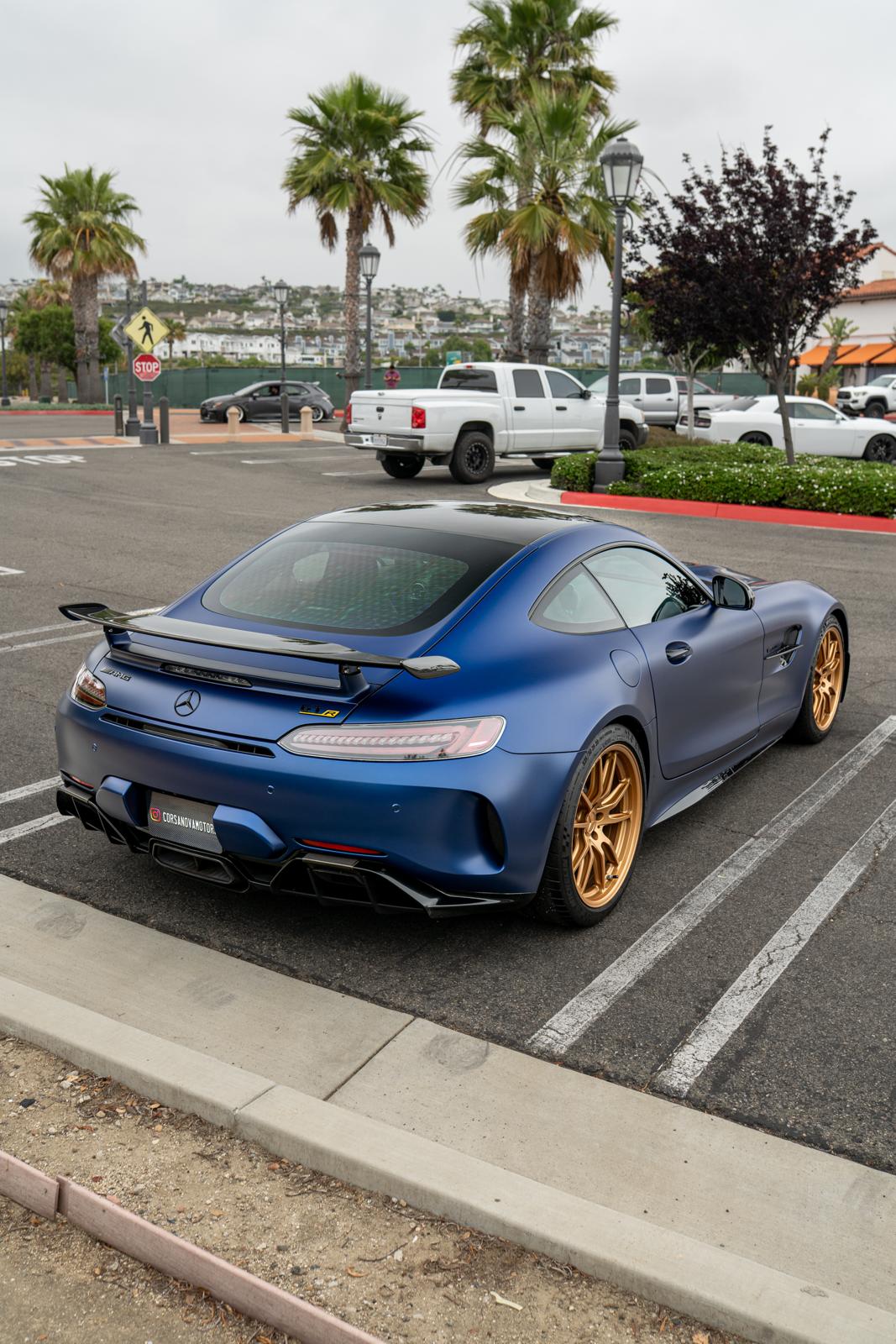 Mercedes Benz AMG GTR - Blue