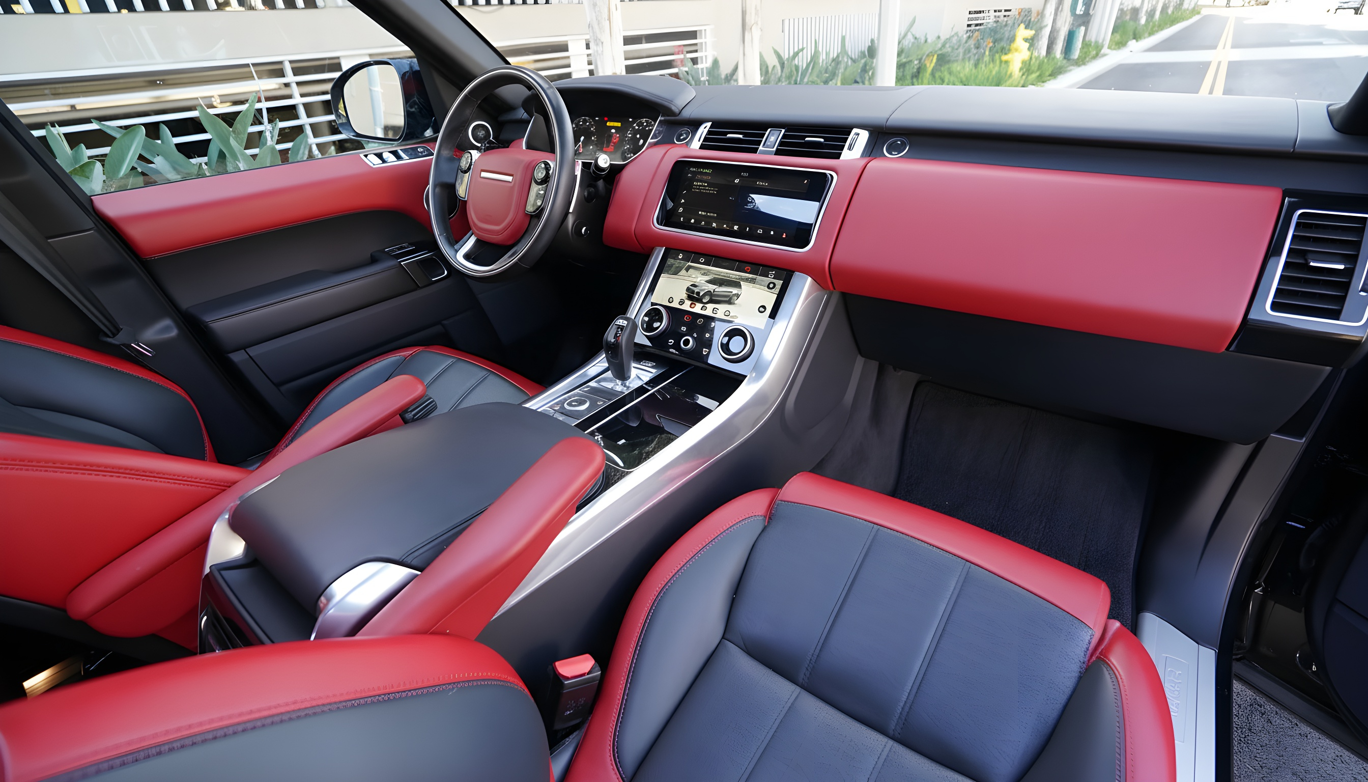 Range Rover Sport Autobiography Dynamic - Santorini Black Metallic on Ebony & Pimento