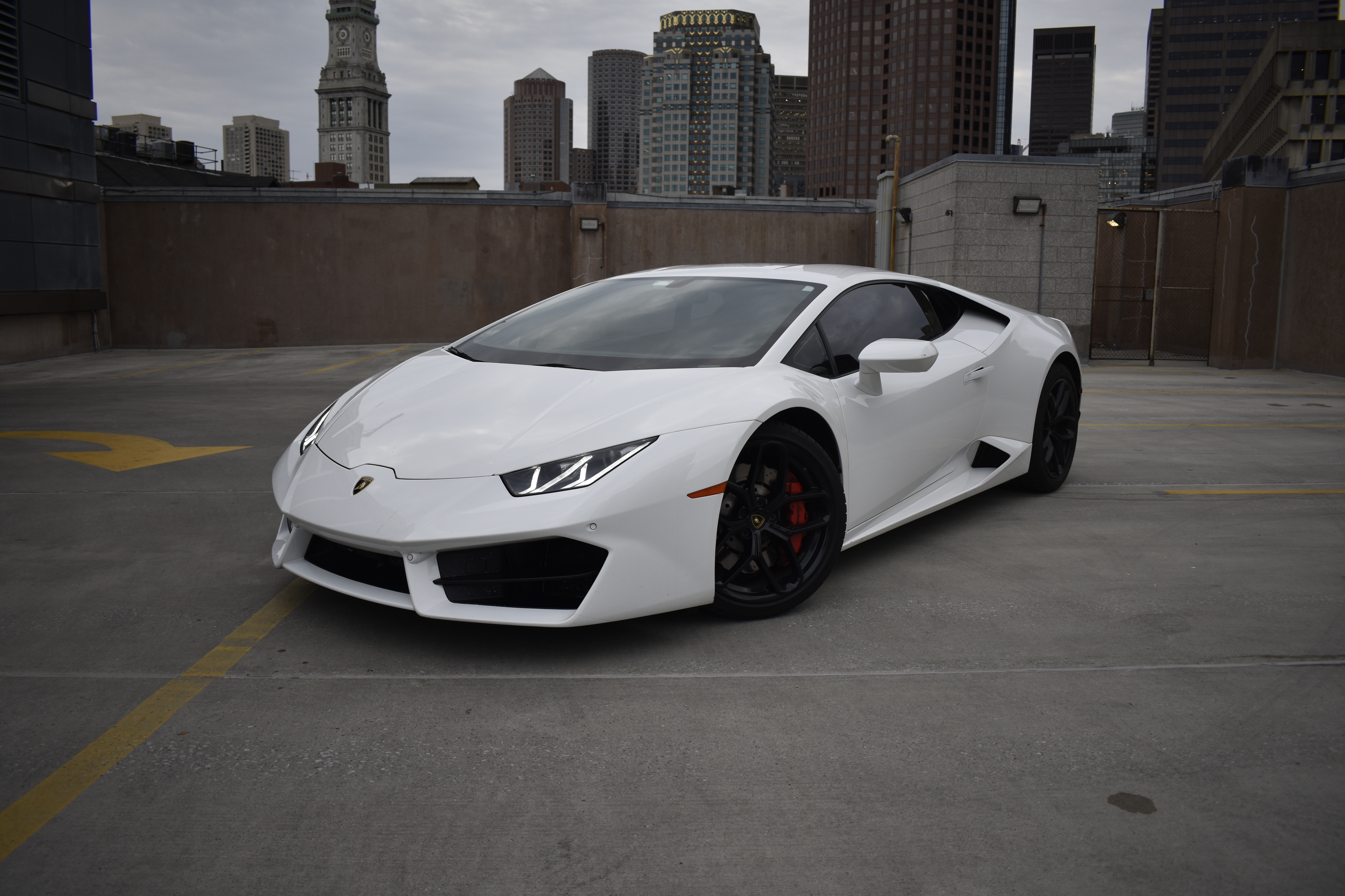 Lamborghini Huracán LP 610-4 - Bianco Icarus on Nero (Solid White on Black)