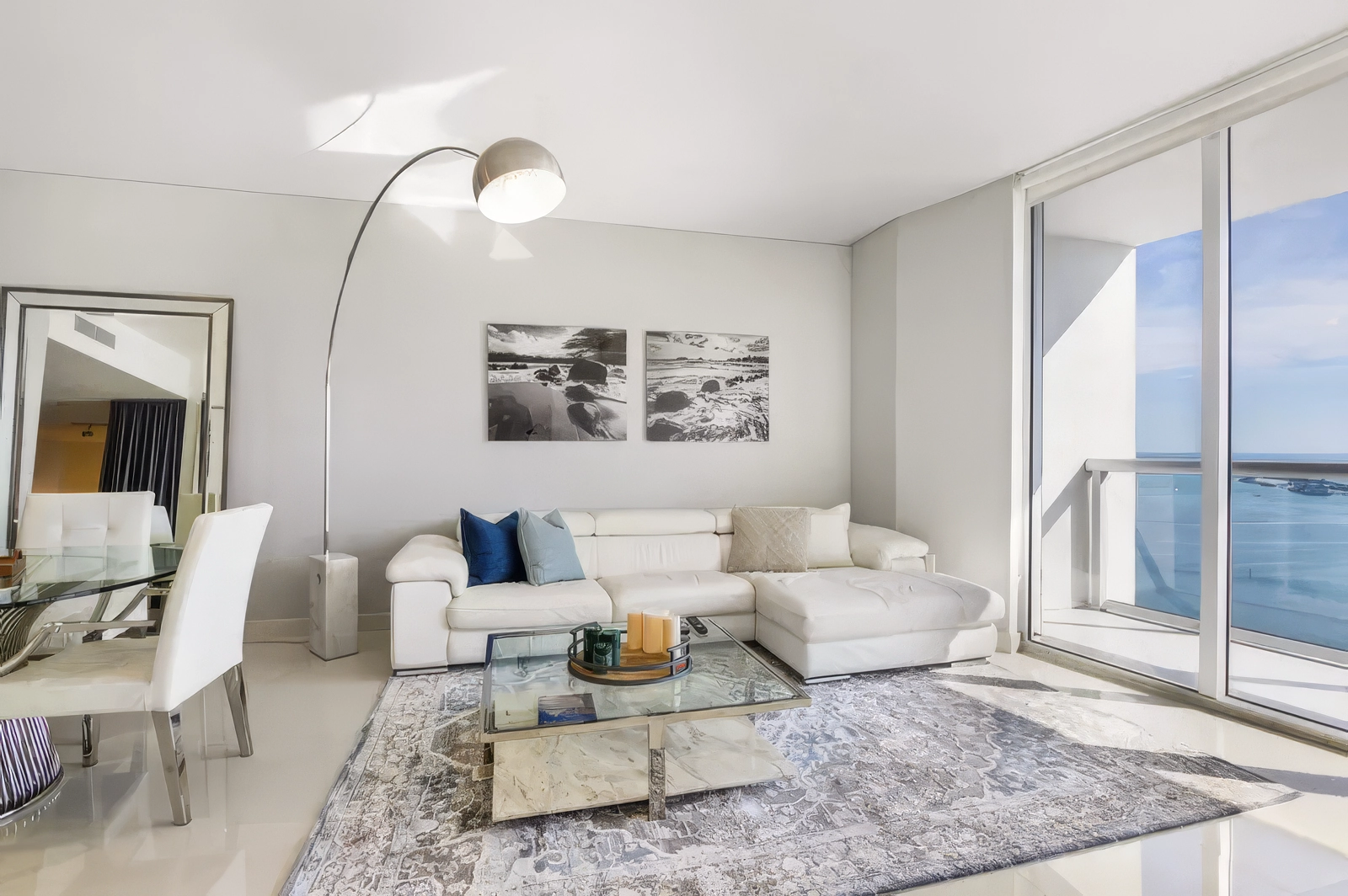 Icon Brickell 2 Bedroom Ocean View Presidential Deluxe - $700