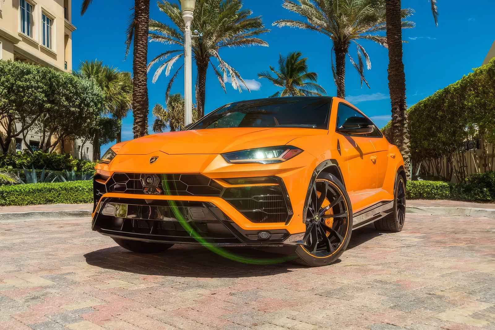 Lamborghini Urus – Arancio Borealis on Arancio Leonis & Nero Ade (Orange on Orange & Black)