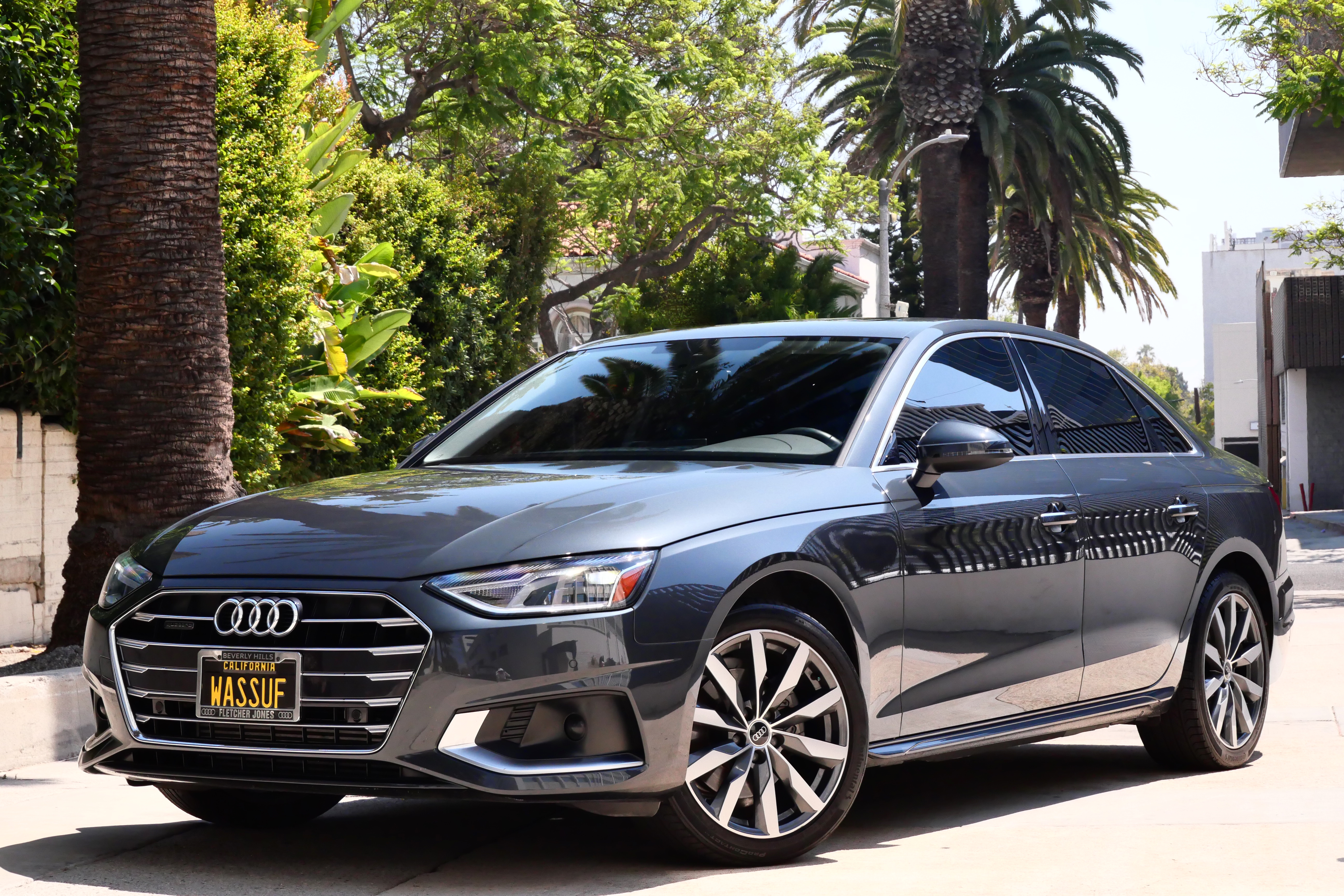  Audi A4 Quattro - Grey on Black