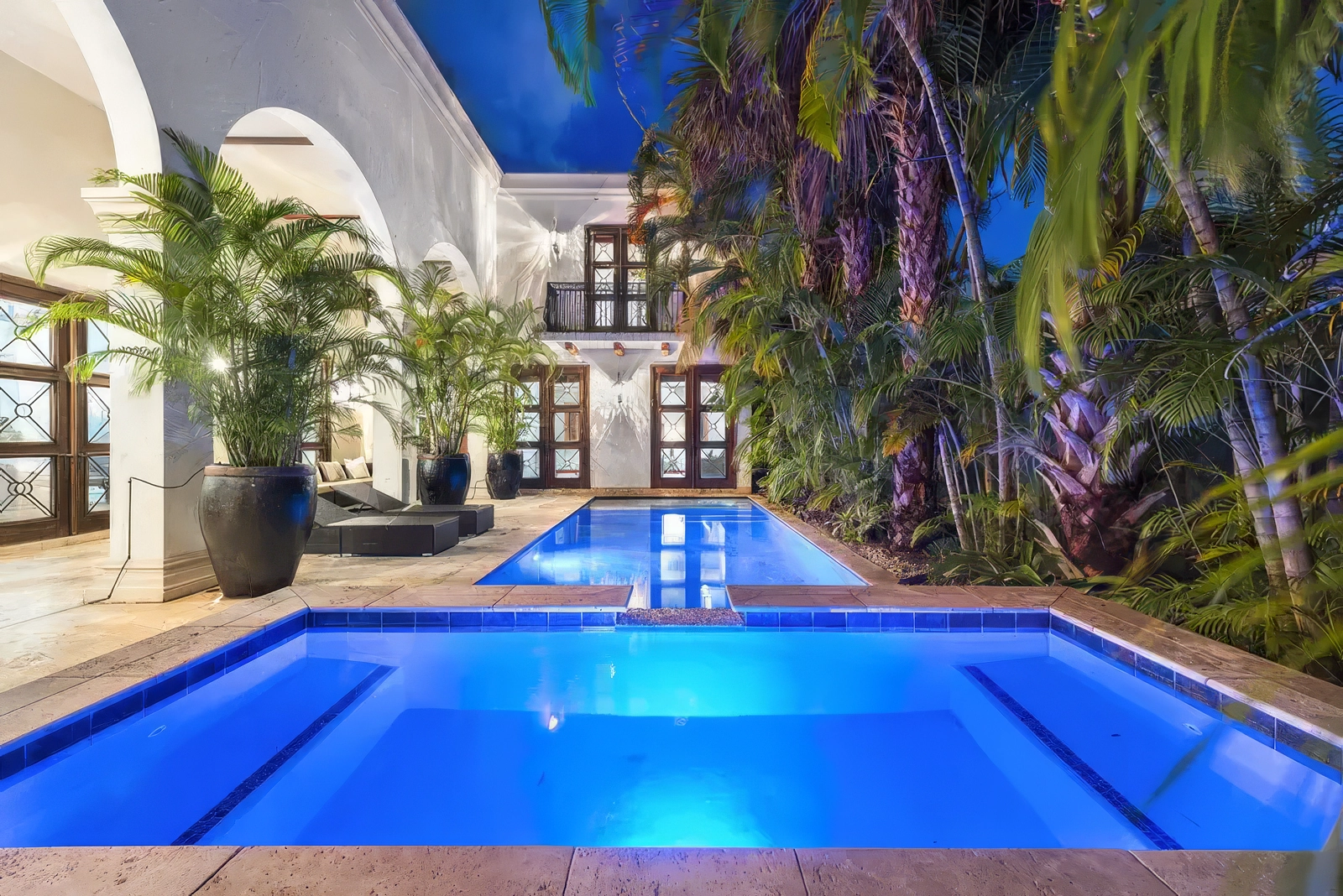 Villa Phillipe - $1,925