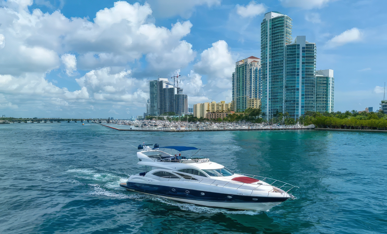 80' Sunseeker Sliptease - $5,600