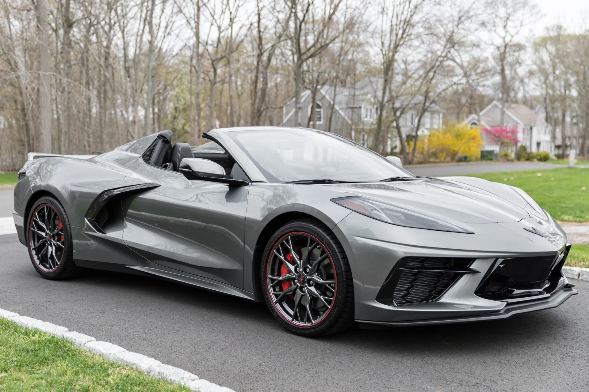 Corvette Stingray Convertible 1LT - Grey on Black