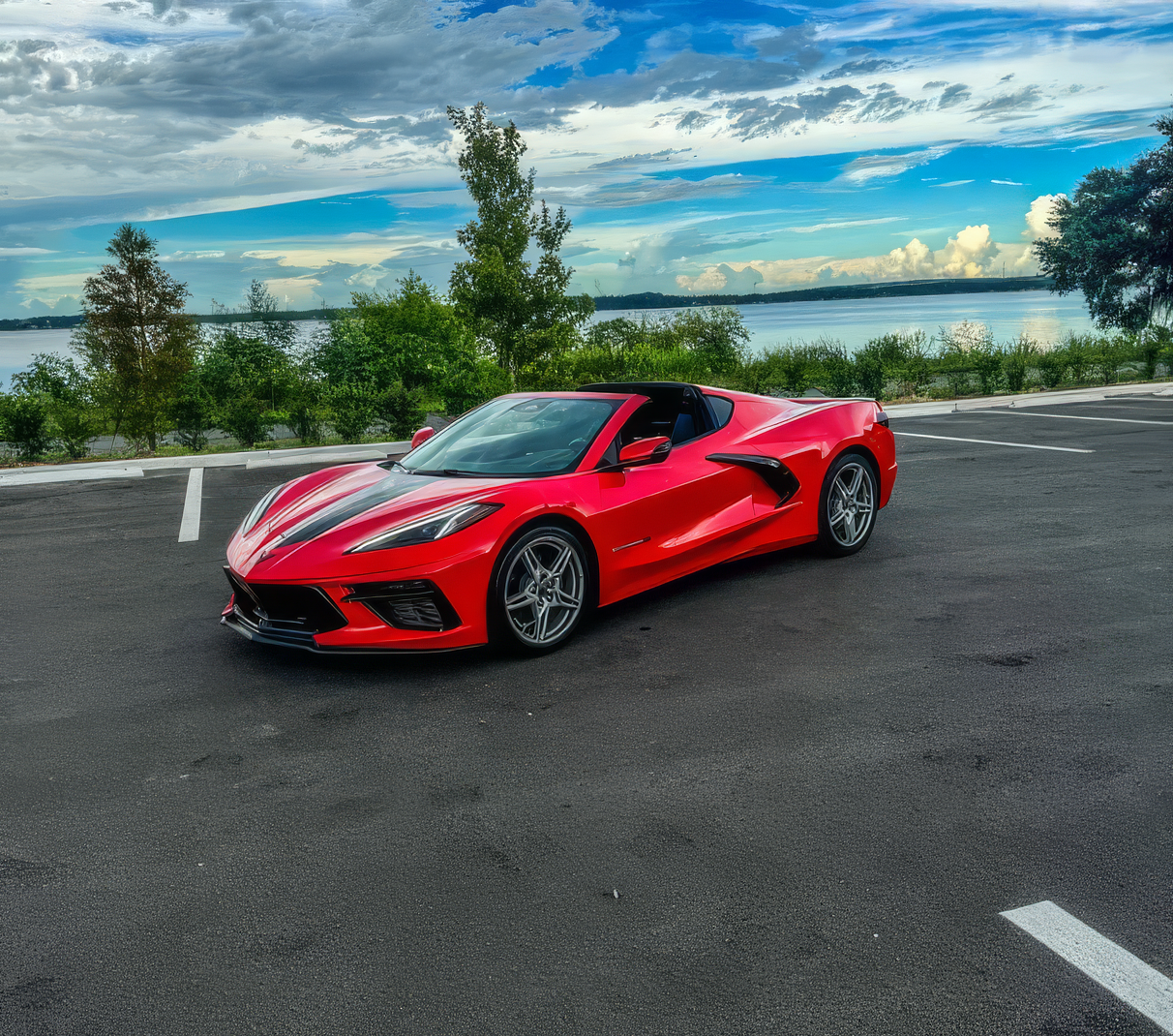Corvette C8 Stingray - Torch Red on Jet Black