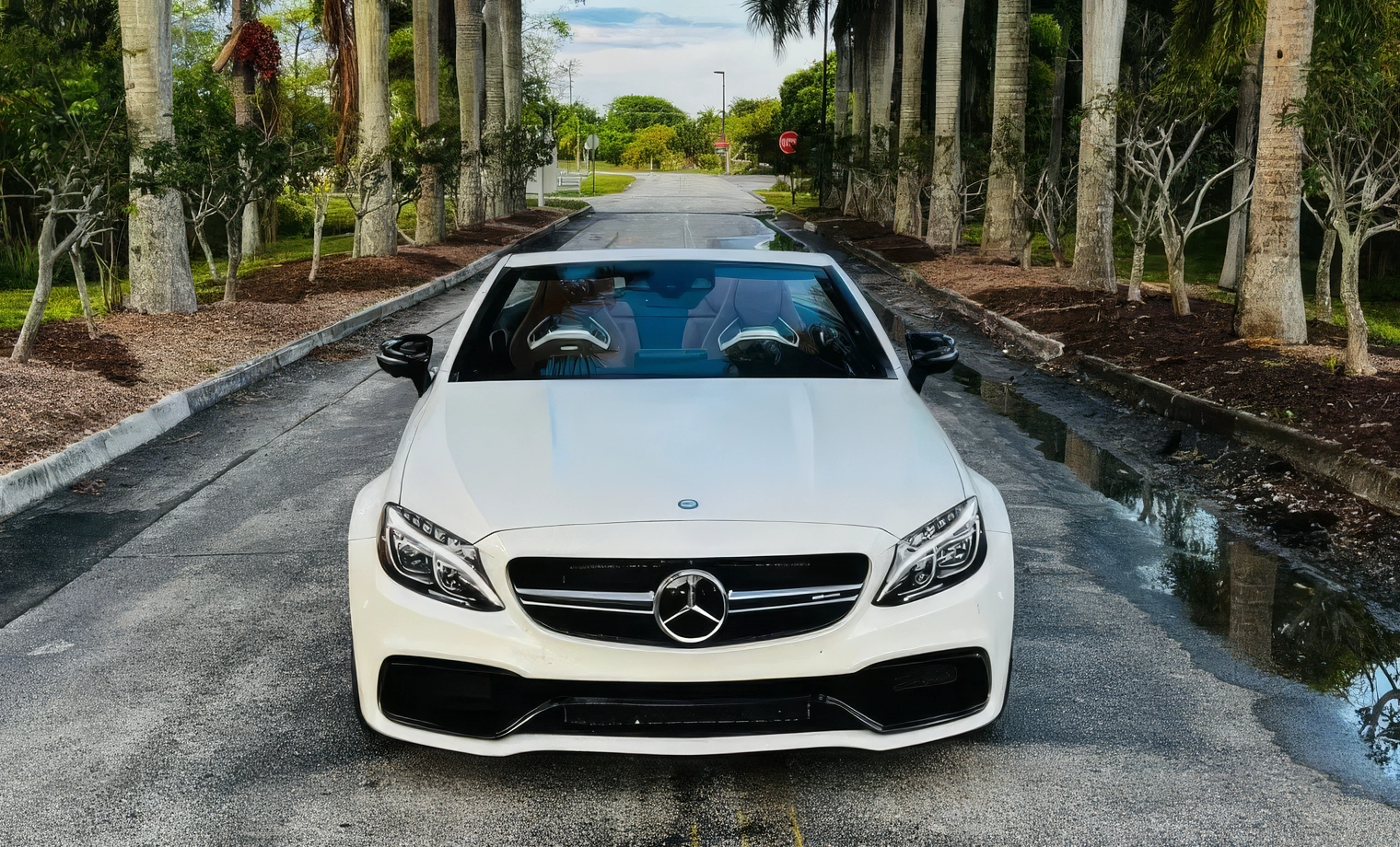 Mercedes-Benz C63 AMG Cabriolet – Designo Diamond Bright White on Saddle Brown & Black
