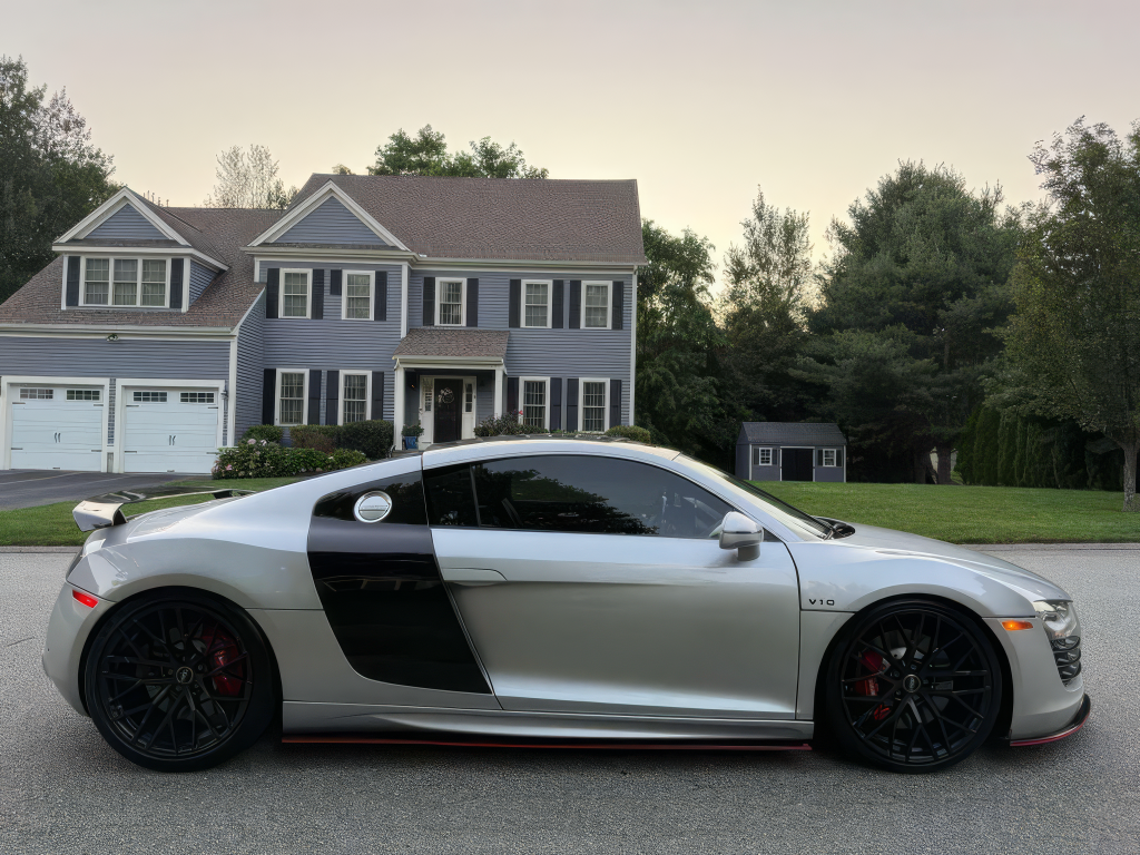 Audi R8 - Ice Silver Metallic