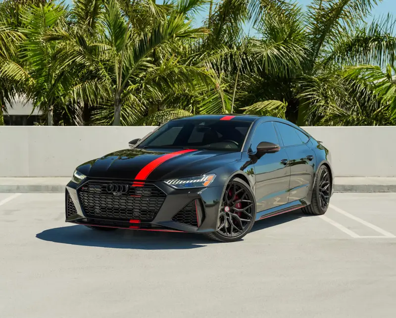 Audi RS7 – Black on Camel