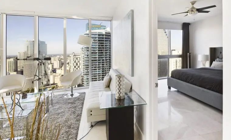 Icon Brickell Presidential Suite Bay/City View - $700