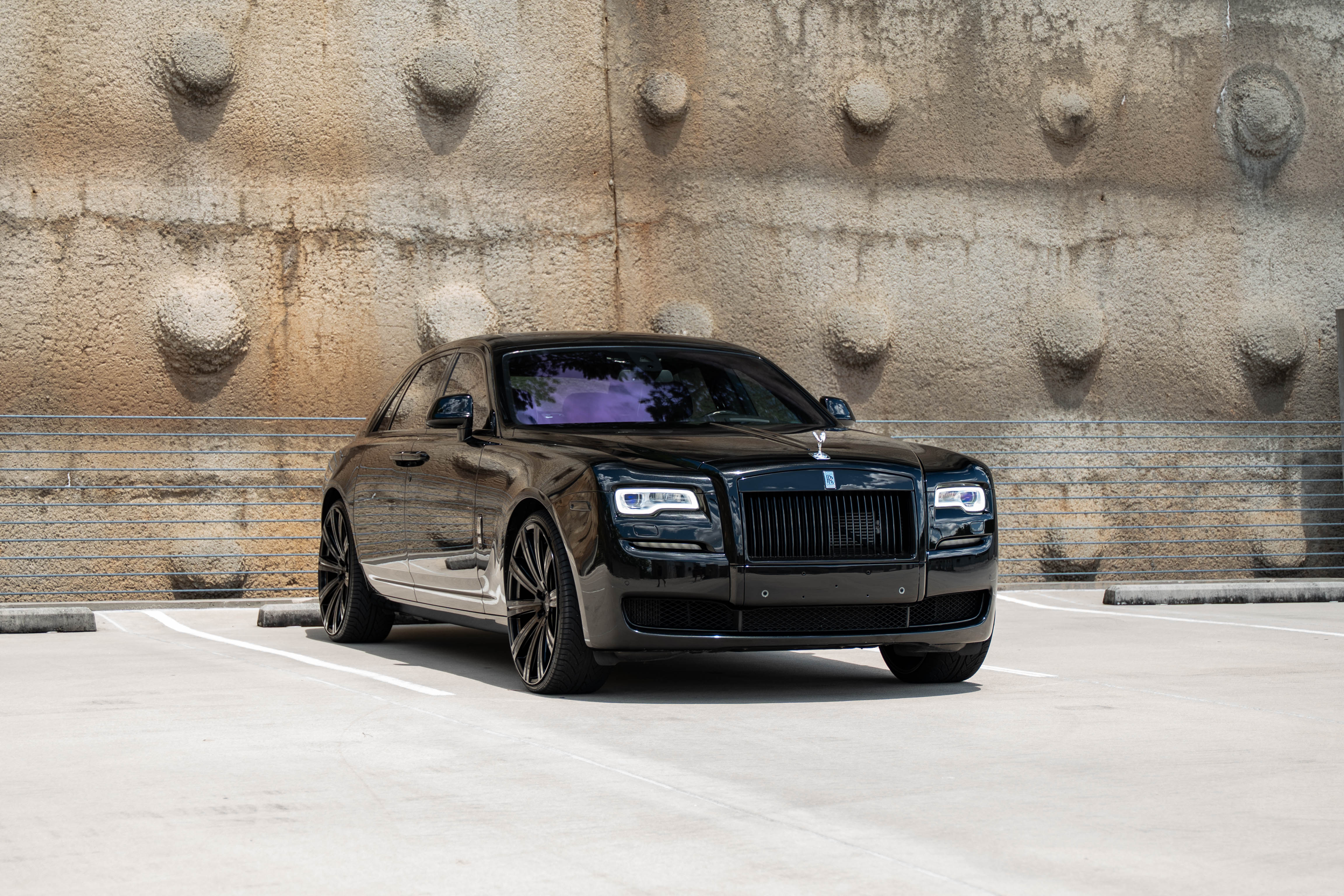 Rolls-Royce Ghost Series II - Diamond Black on Black