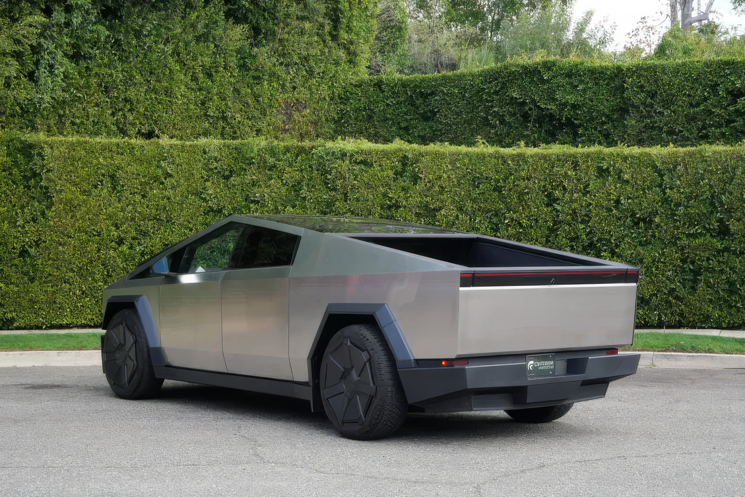 Tesla Cybertruck - Silver Stainless Steel on Black