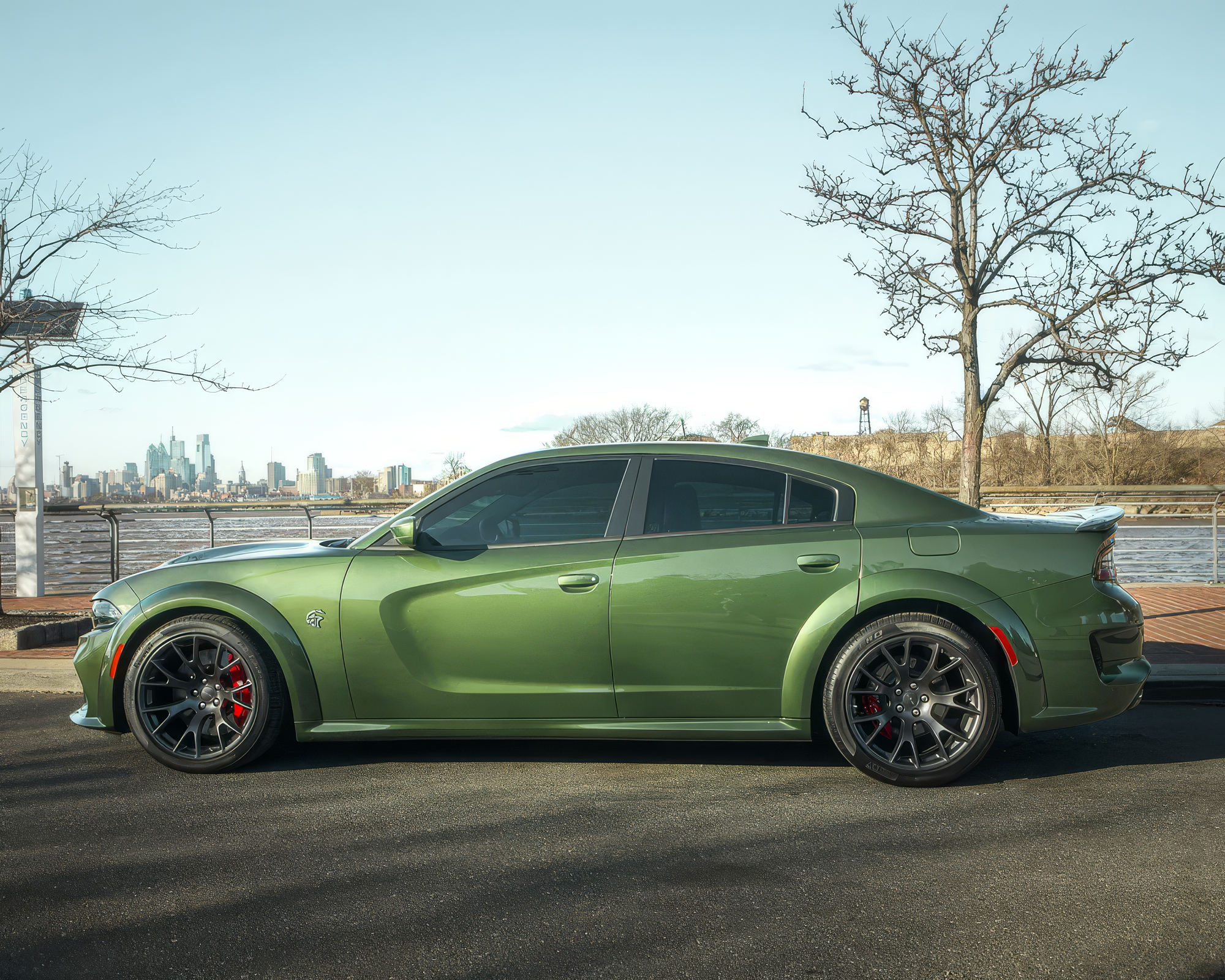 Dodge Charger SRT Hellcat - F8 Green on Black