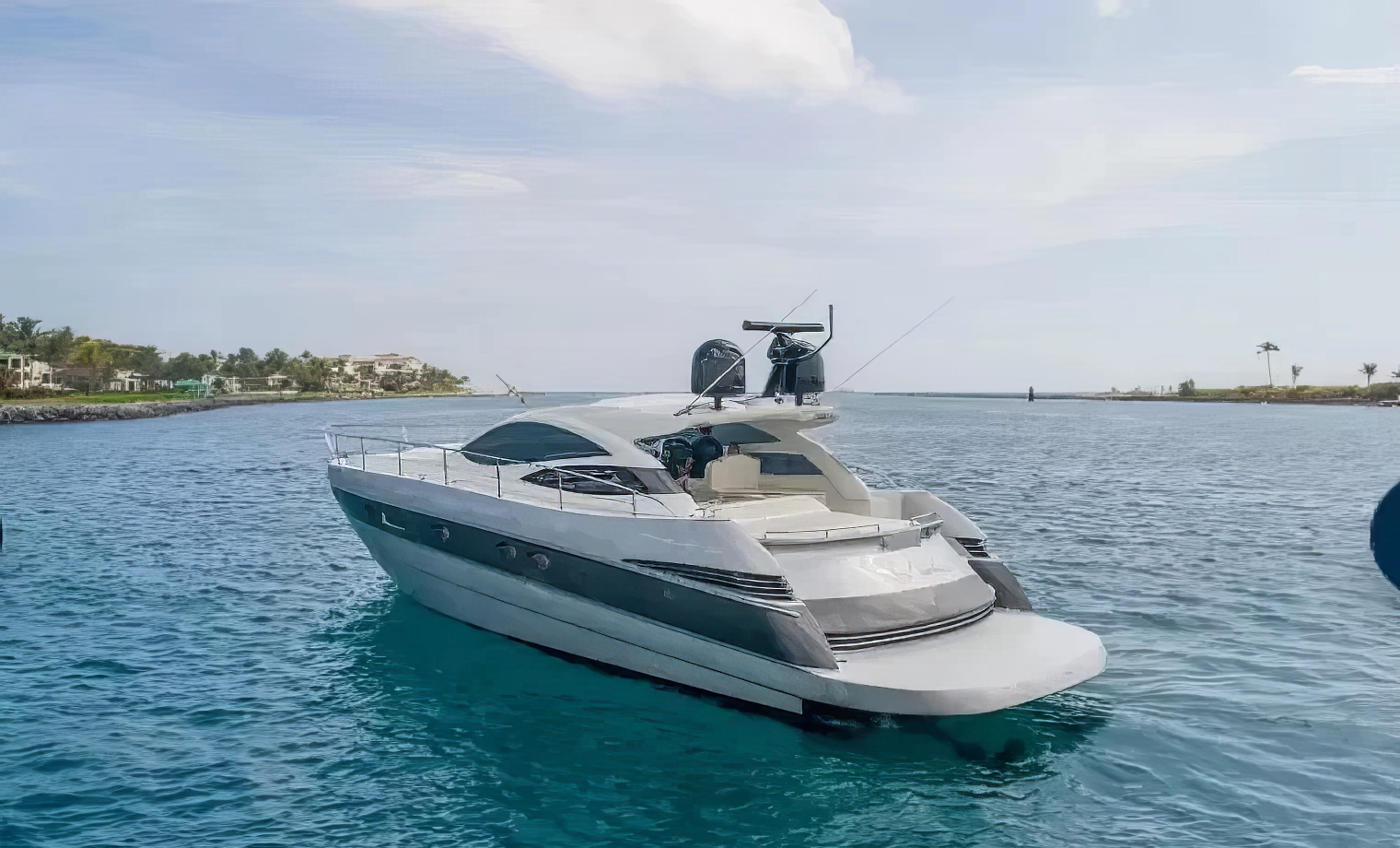 92′ Pershing - $6,700