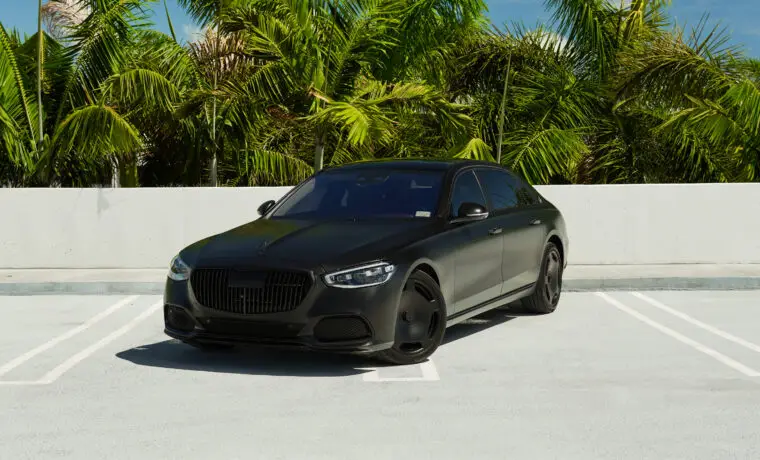Maybach S580 – Satin Black on Grey
