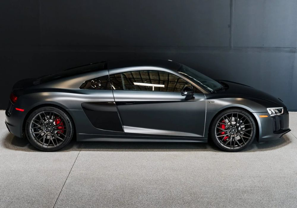Audi R8 V10 - Black