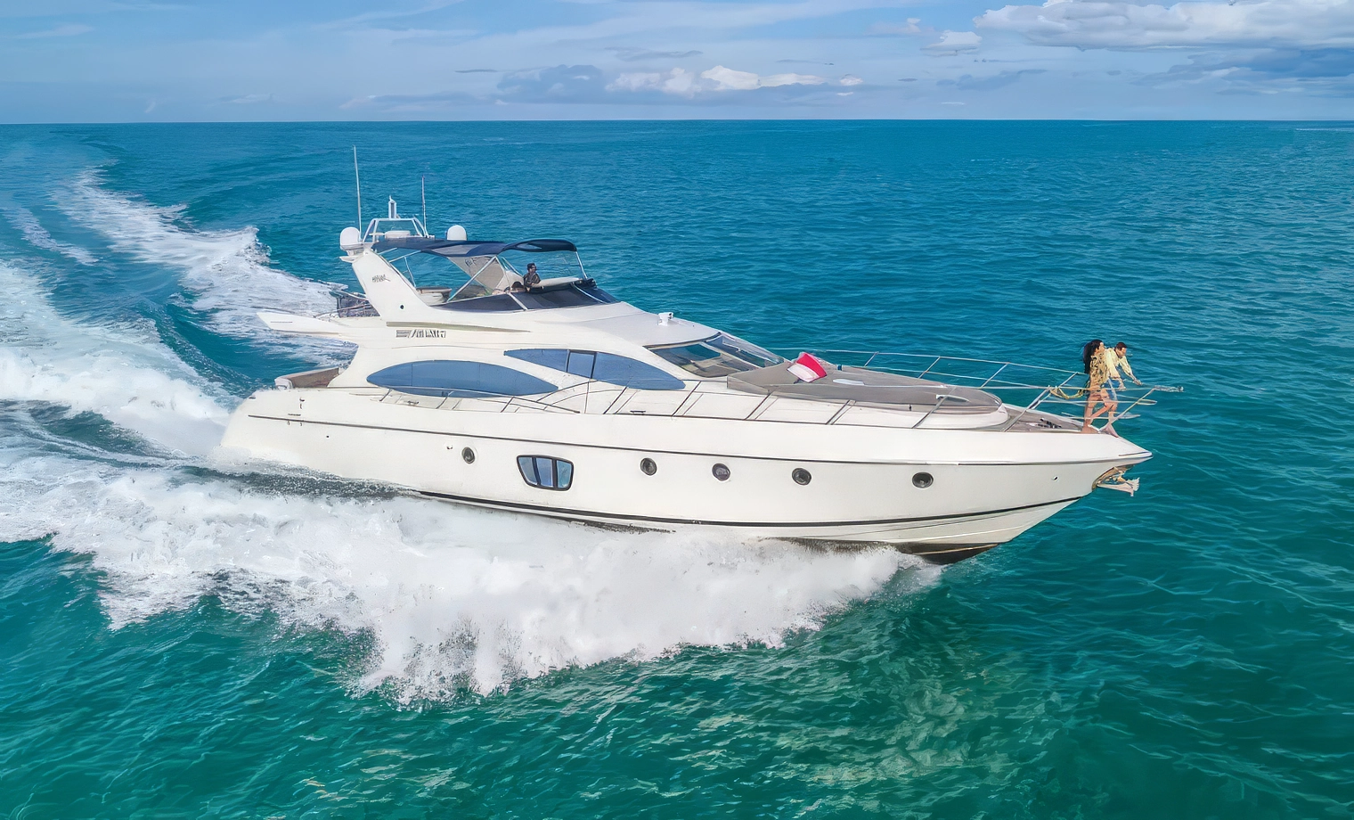 70' Azimut Flybridge "Zest For Life" - $4,100