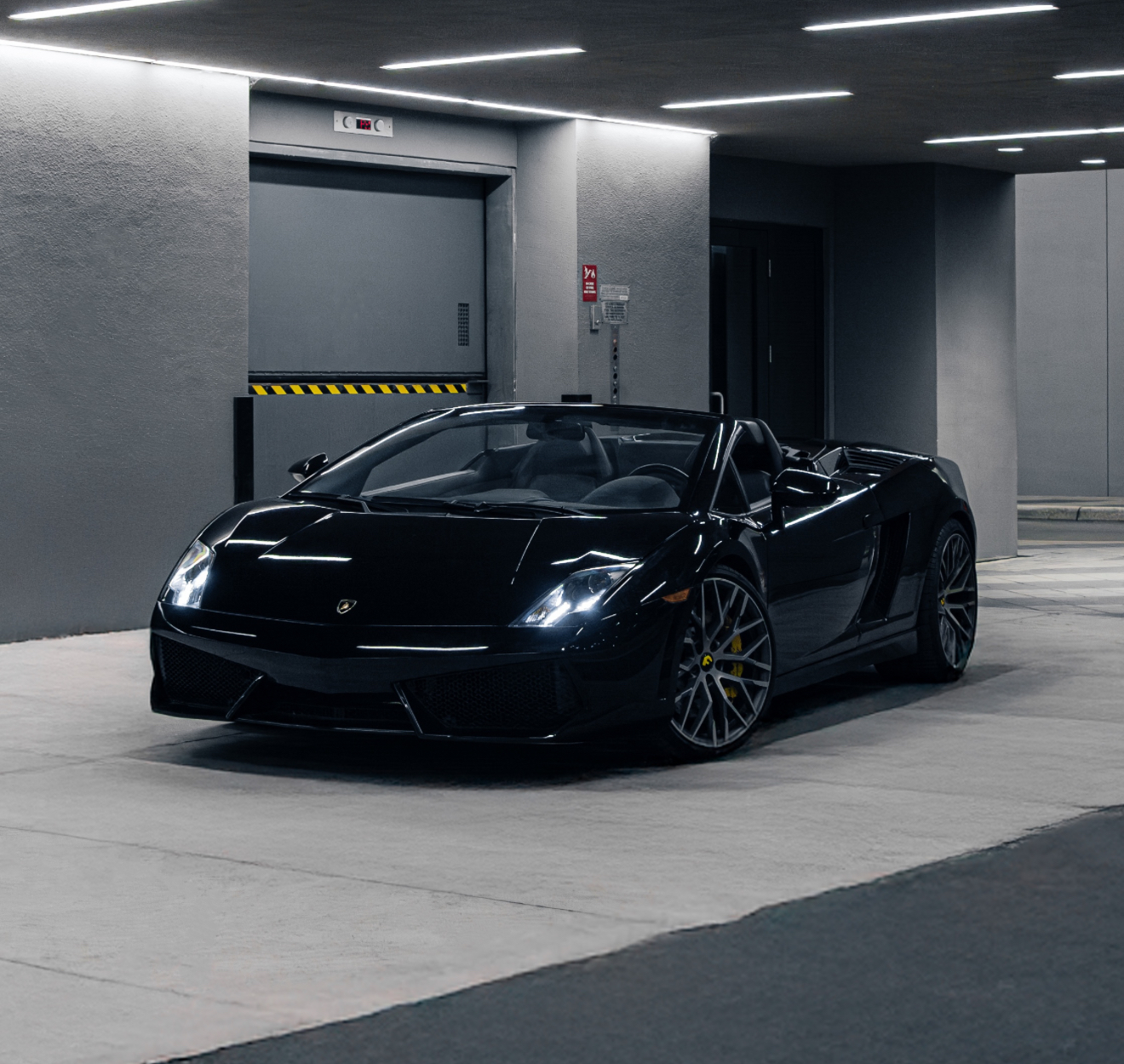 Lamborghini Gallardo - Black on Black