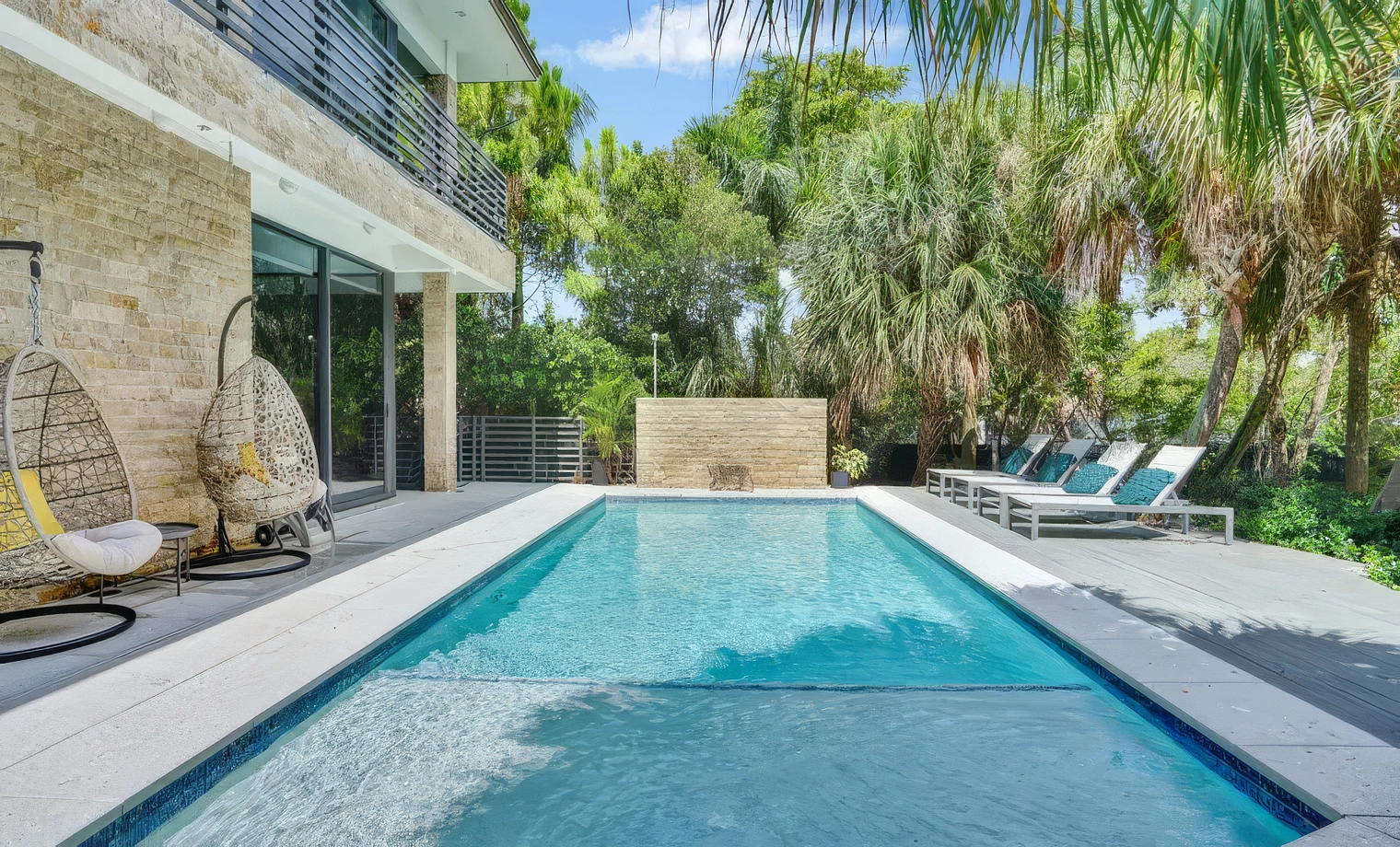 Villa Amber - $2,500