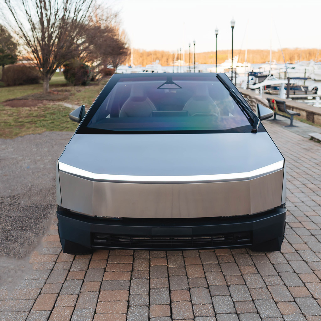 Tesla Cybertruck - Stainless Steel