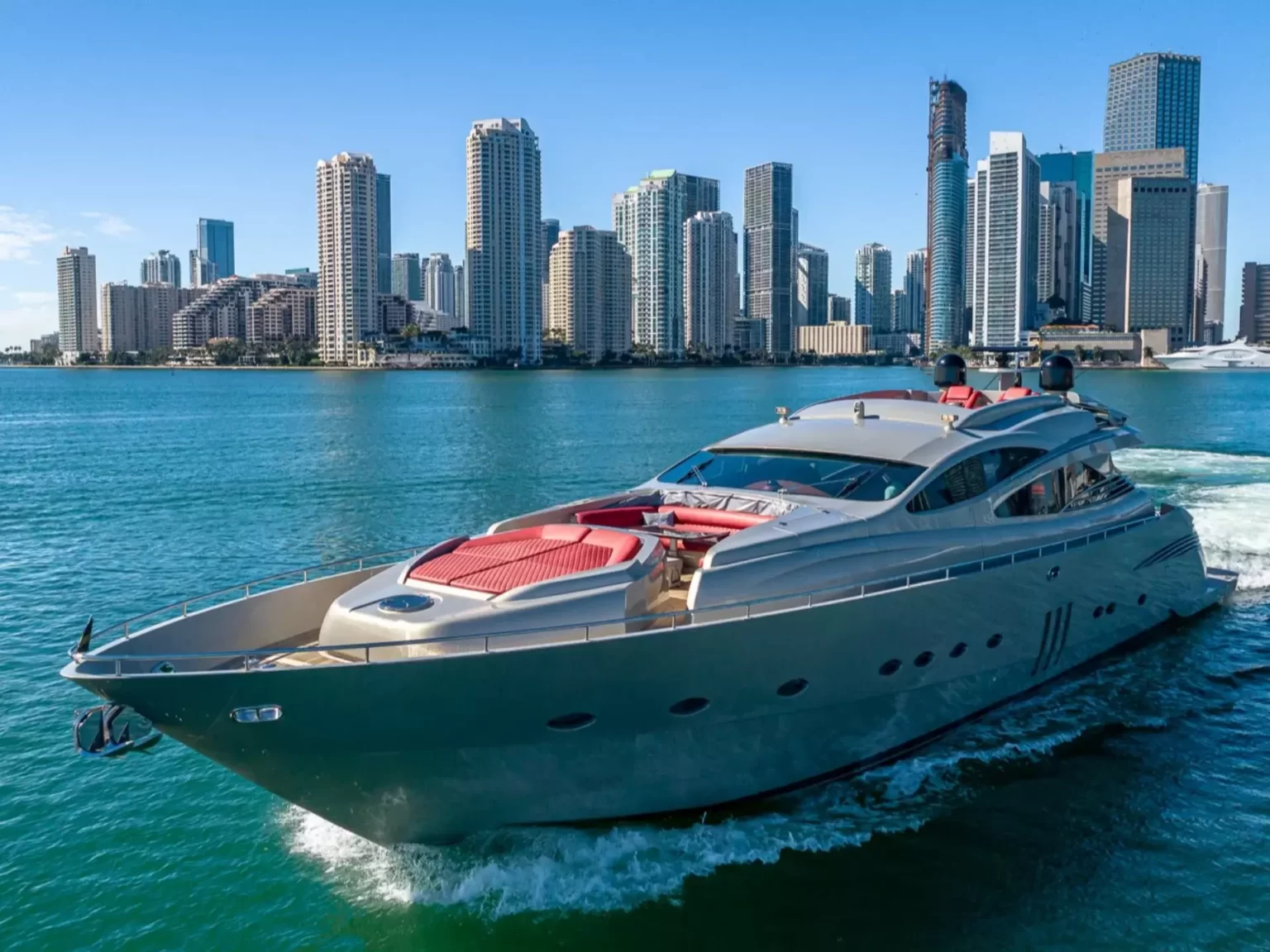 90' Pershing Sports Flybridge - $6,700