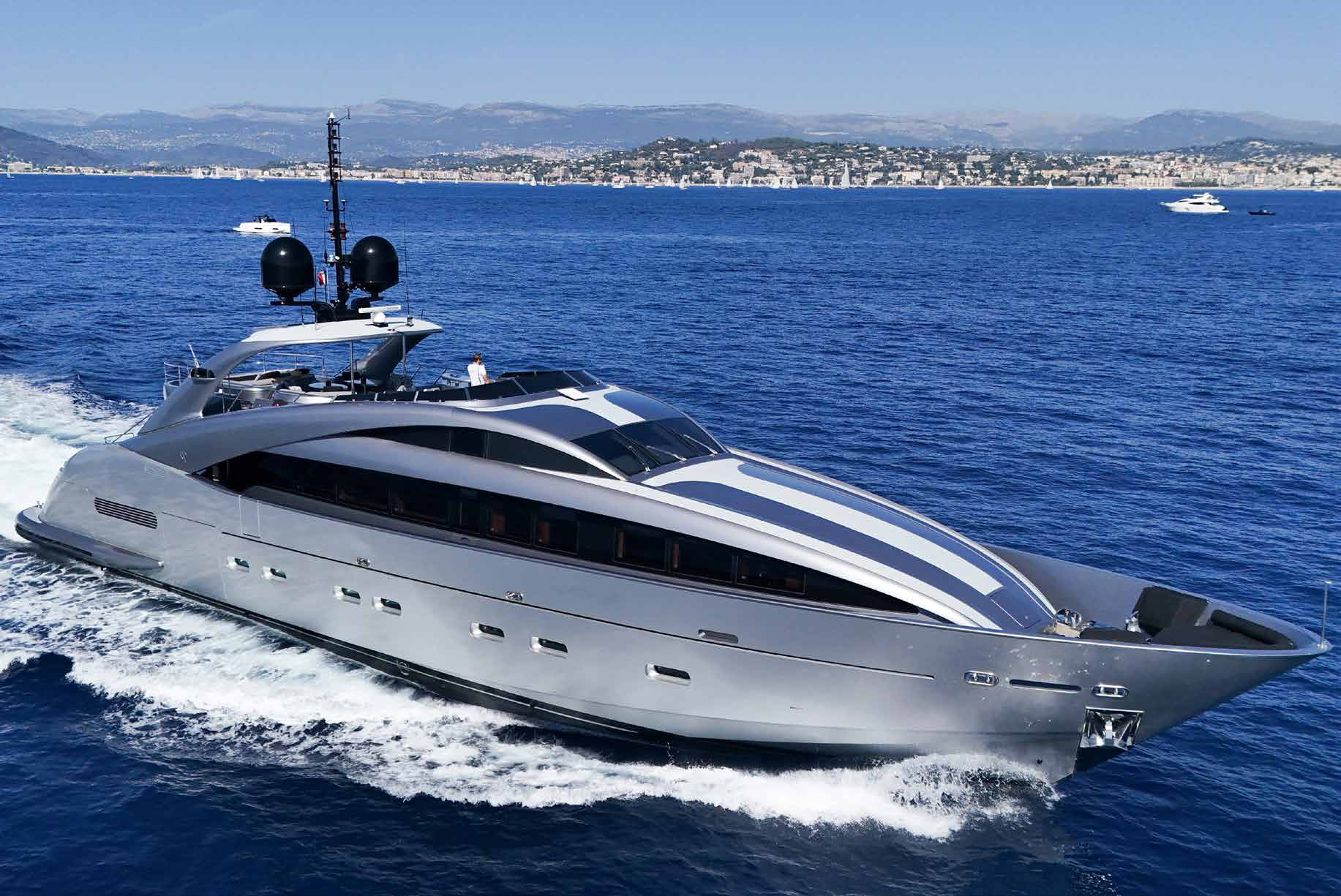 ISA Yacht 120