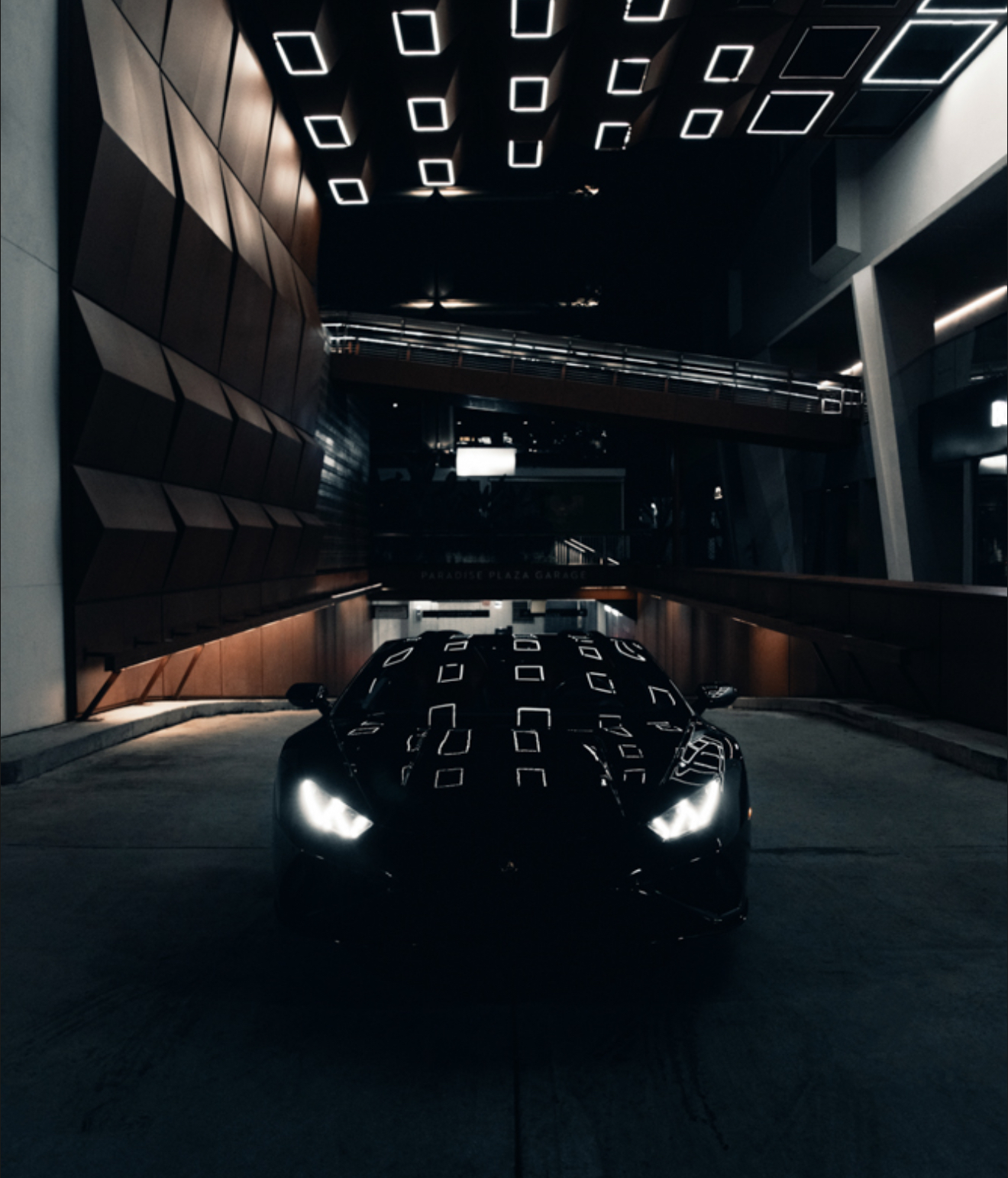 Lamborghini Huracan Evo Spyder - Black on Black & Red