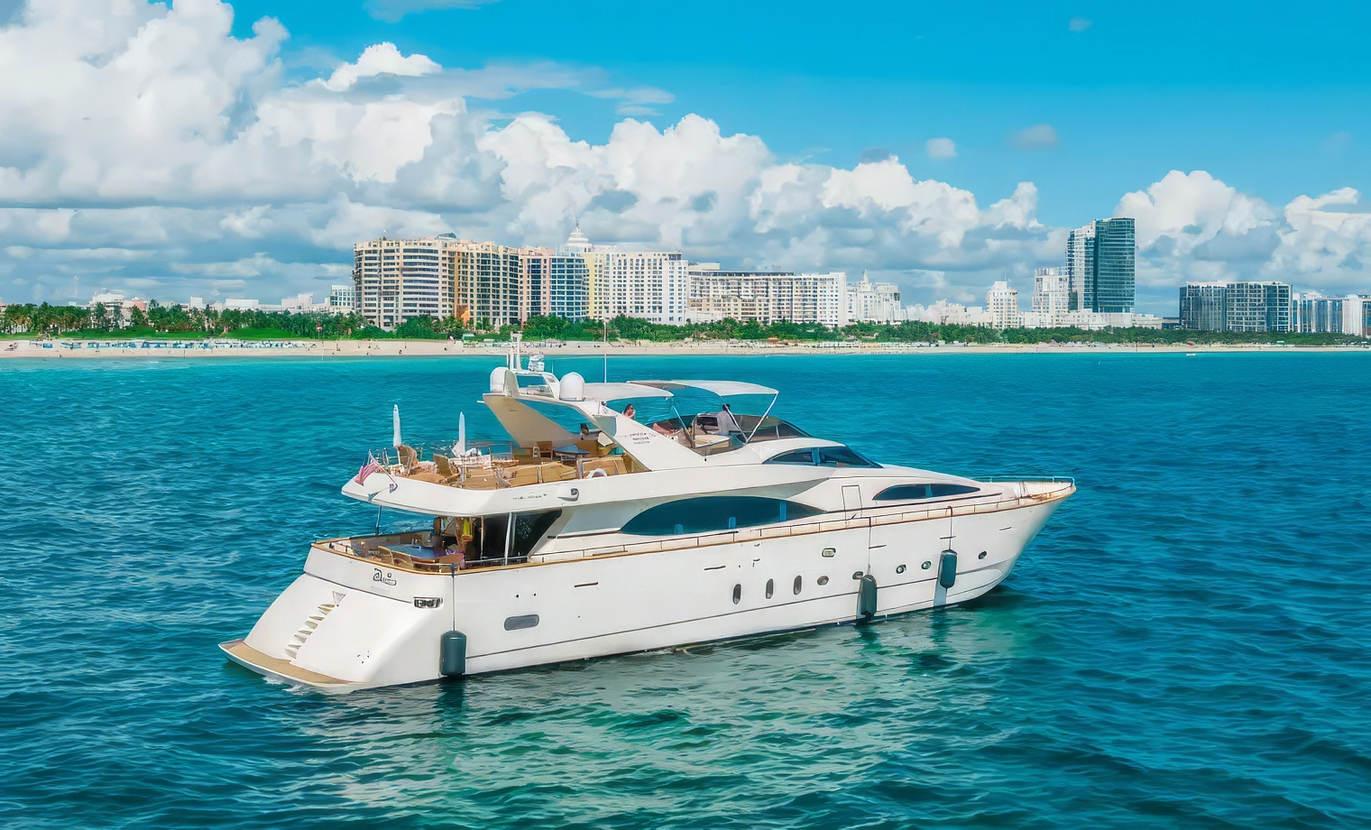 100' Azimut "Magica" - $6,100