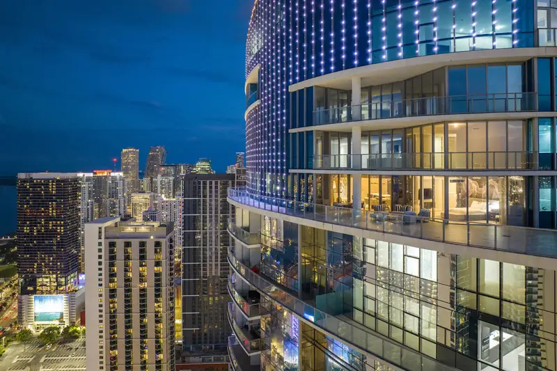 Infinity Penthouse - $2,800