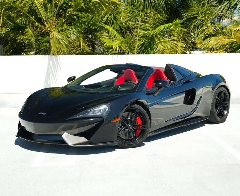 McLaren 570S – Black on Red