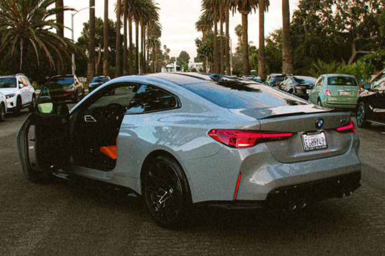 BMW M4 Competition - Skyscraper Grey Metallic