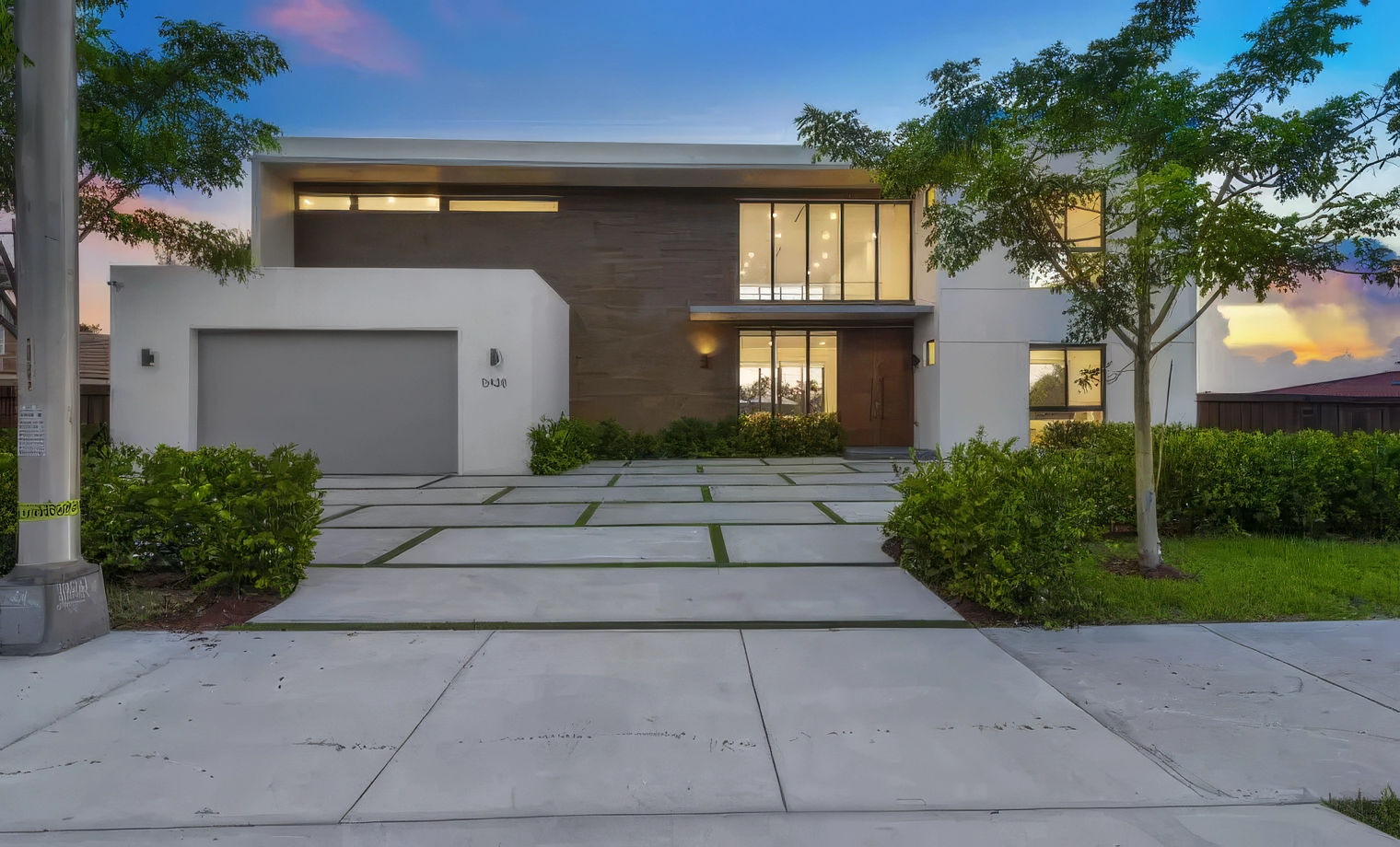 Villa Laguna - $1,800