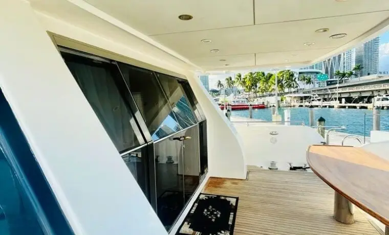 72' Azimut - $4,100