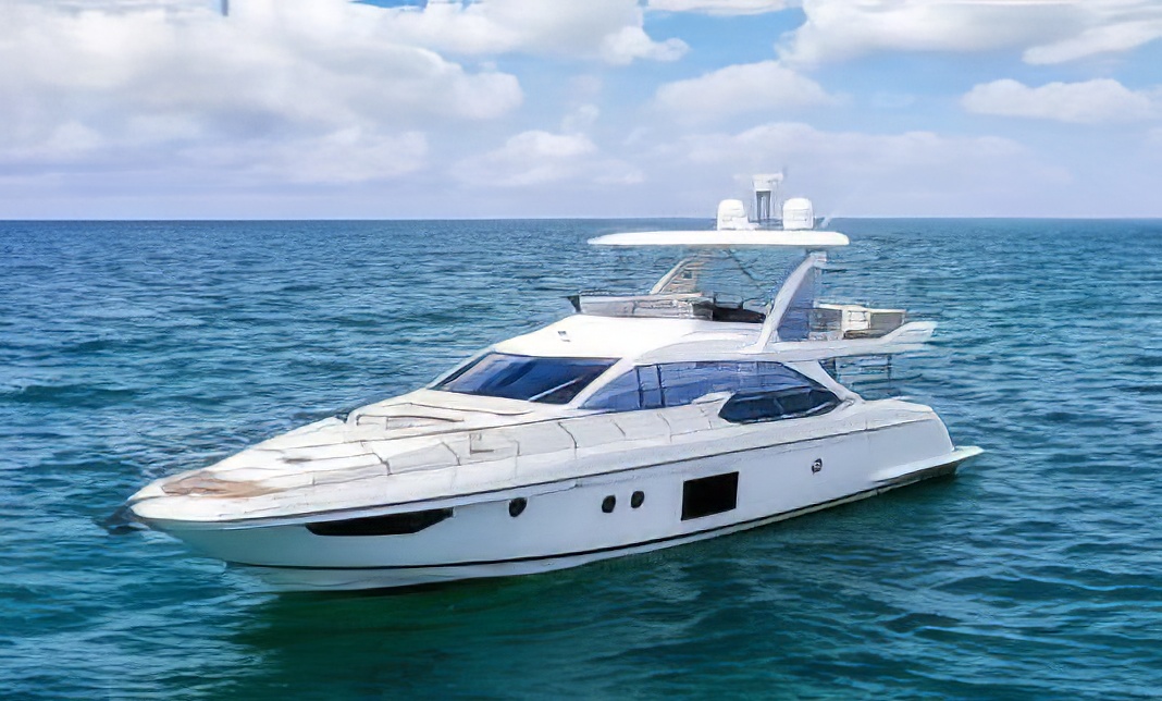 70' Azimut Flybridge "Le Grand Bleu" - $4,900