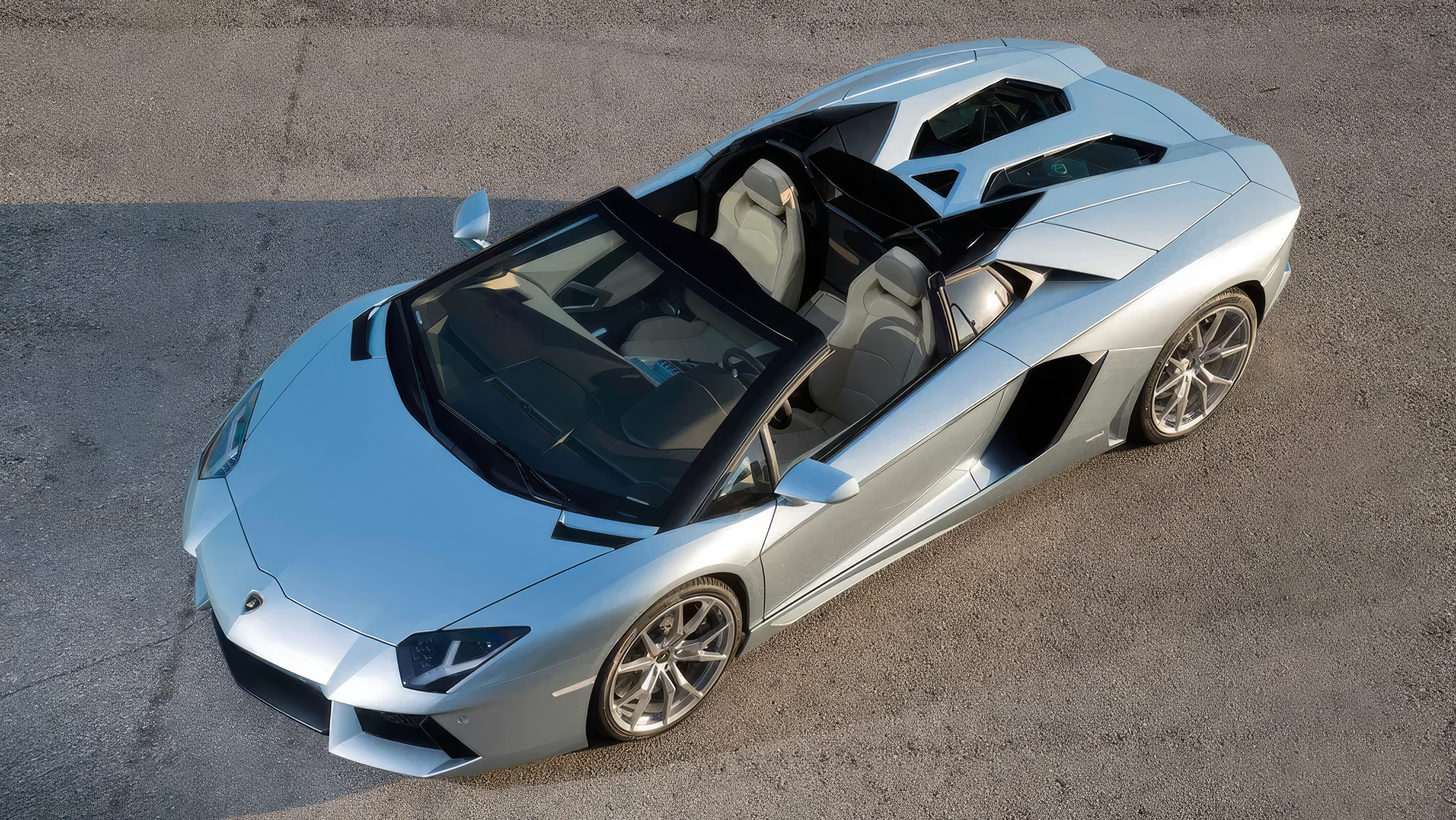 Lamborghini Aventador LP700-4 Roadster - Grigio Estoque on Nero Ade & Sabbia (Cool Light Metallic Grey on Black & Tan)