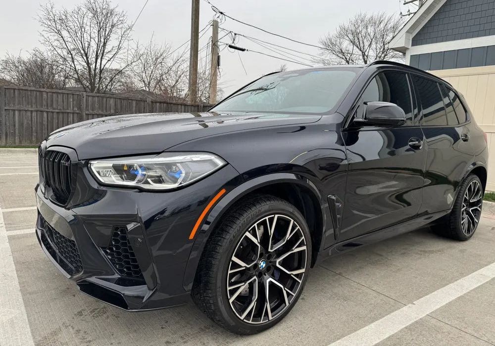 BMW X5 M Competition - Black on Black