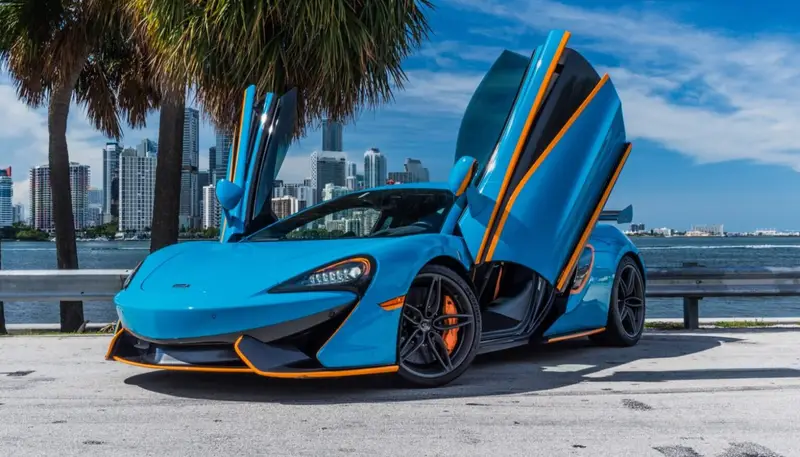 McLaren 570S Coupe – Blue & Orange on Orange