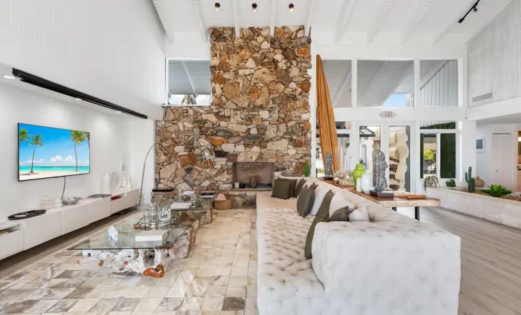 Villa Vivian - $3,100
