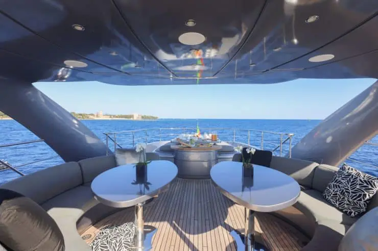 ISA Yacht 120