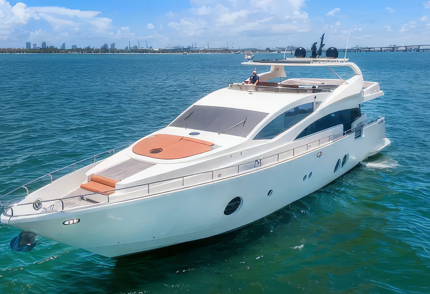 85' Aicon Flybridge - $6,400