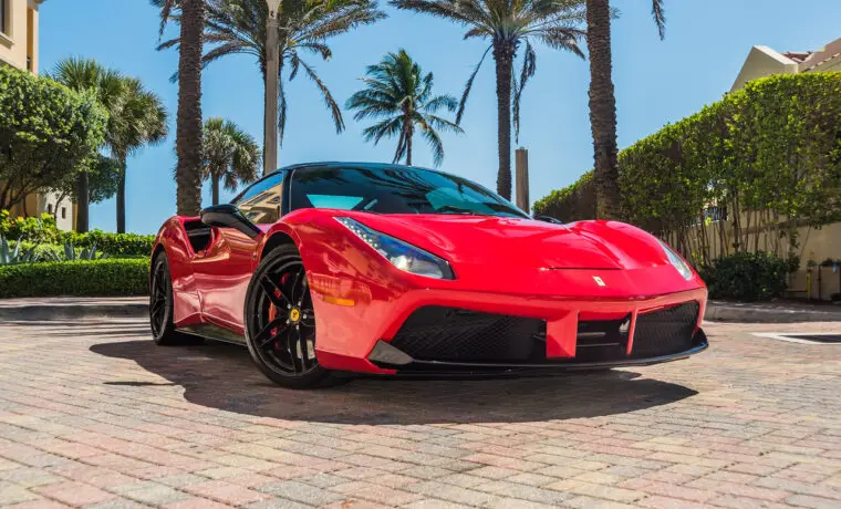 Ferrari 488 – Red on Black